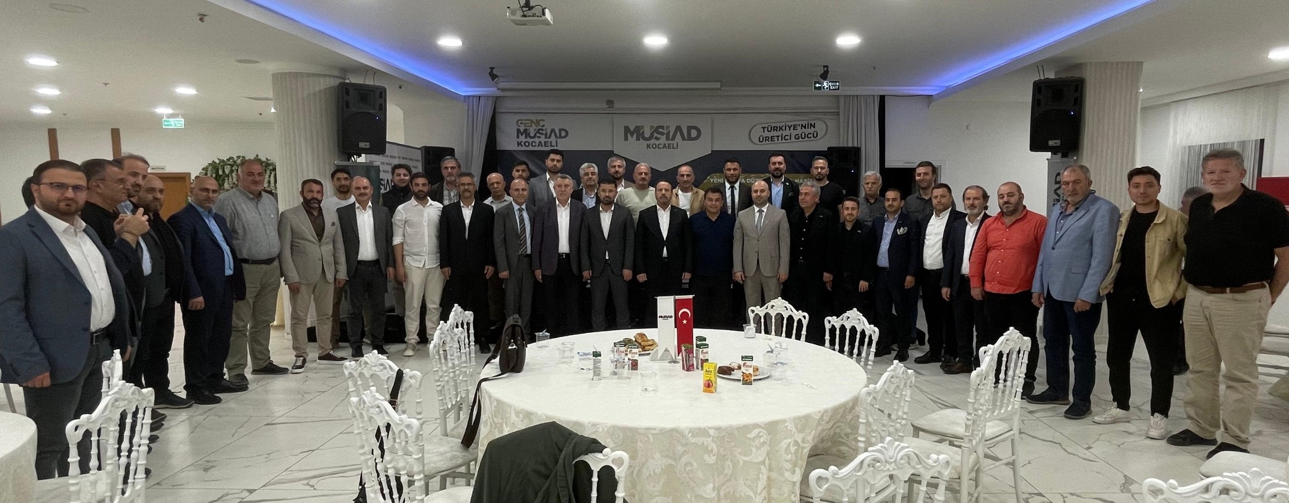 Abdullah Çiftçi, MÜSİAD Kocaeli’de Yeni Dünya Düzeni’ni Anlattı